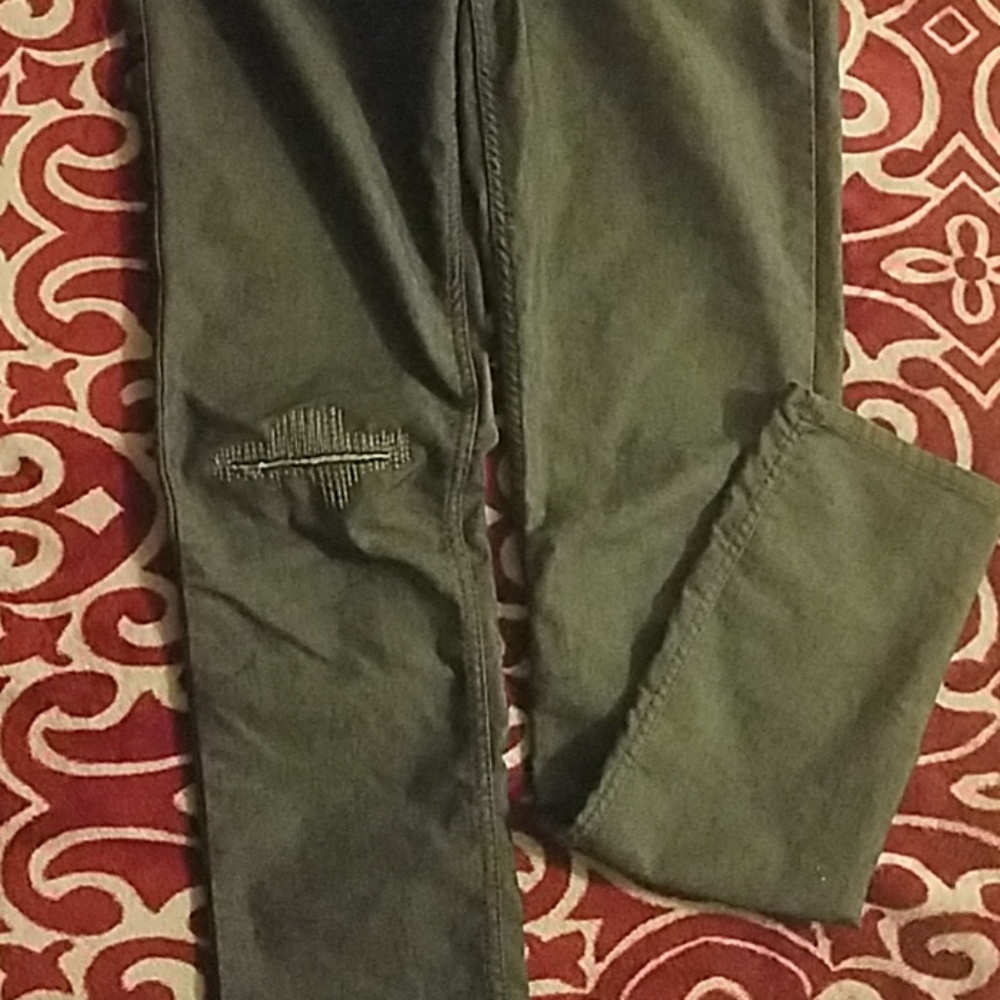 Jeans - Picture 3 of 4